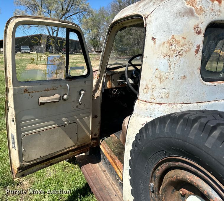 image for item ND9172 1957 International S-120 pickup truck