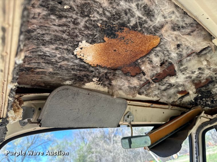 image for item ND9172 1957 International S-120 pickup truck