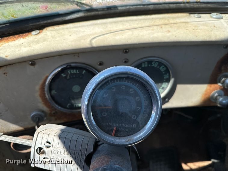 image for item ND9172 1957 International S-120 pickup truck