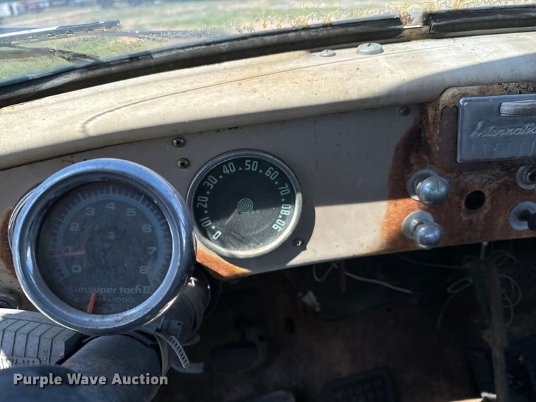 image for item ND9172 1957 International S-120 pickup truck