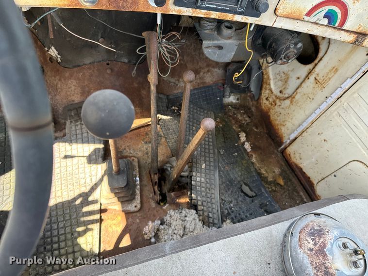 image for item ND9172 1957 International S-120 pickup truck