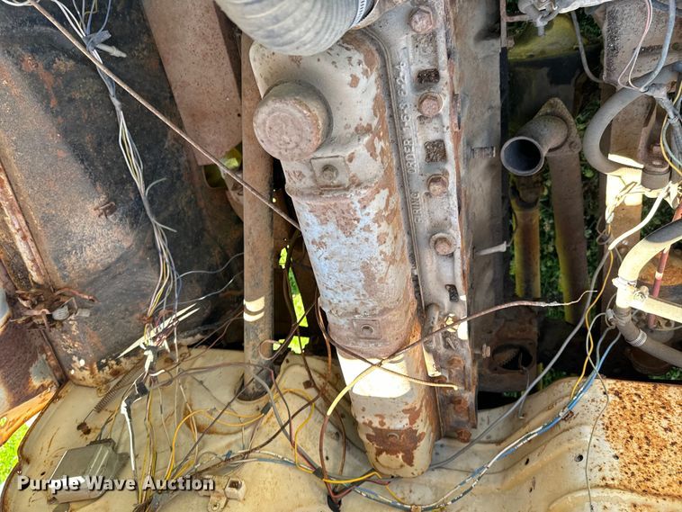 image for item ND9172 1957 International S-120 pickup truck