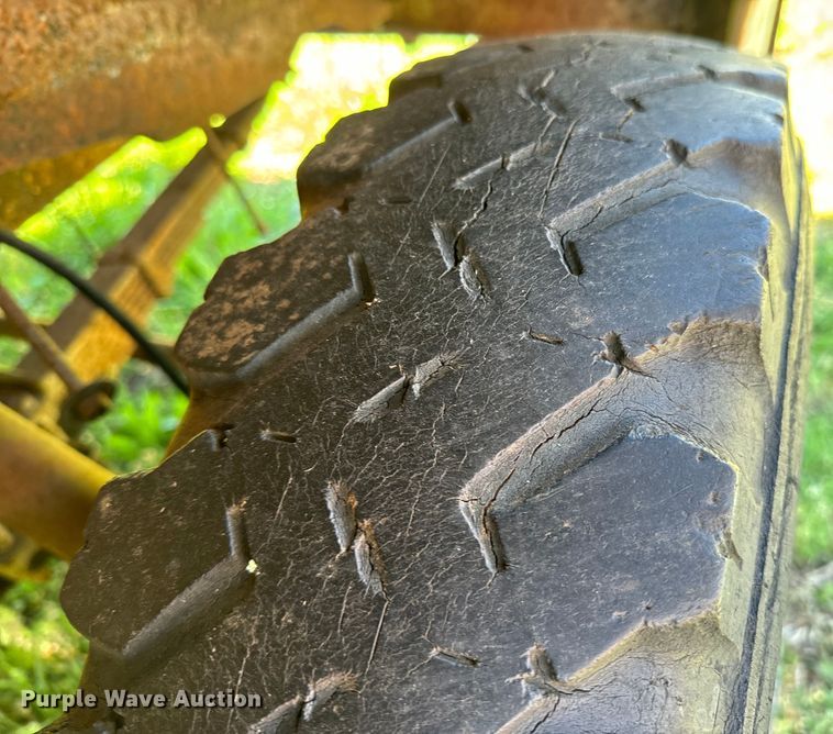 image for item ND9172 1957 International S-120 pickup truck