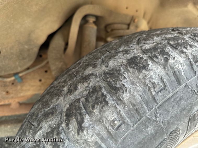 image for item ND9185 1988 Ford F150 pickup truck