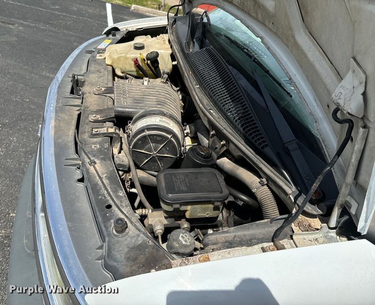 image for item ND9187 2001 Chevrolet Express 3500 van