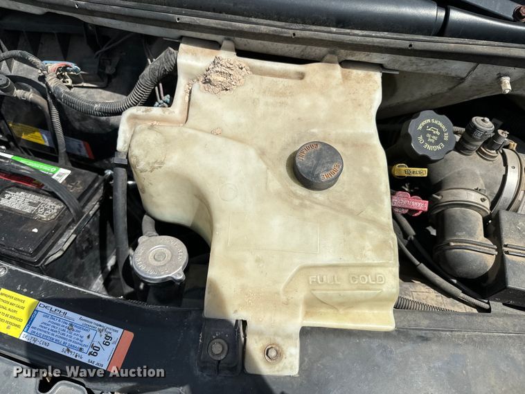 image for item ND9187 2001 Chevrolet Express 3500 van