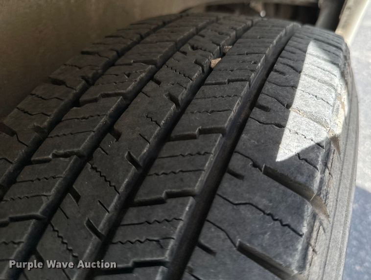 image for item ND9187 2001 Chevrolet Express 3500 van