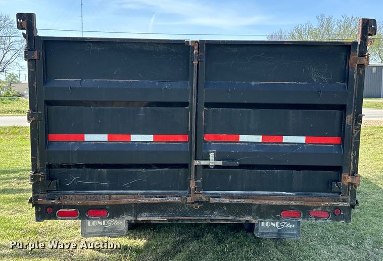image for item ND9188 2018 Lone Star  dump trailer