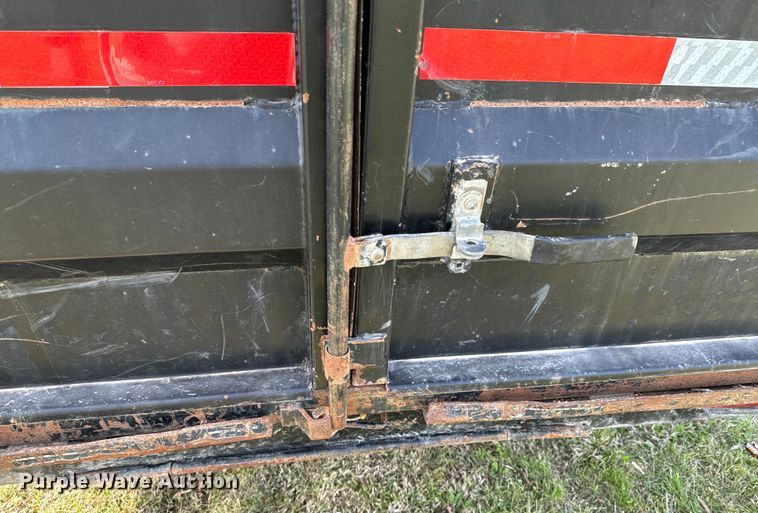 image for item ND9188 2018 Lone Star  dump trailer