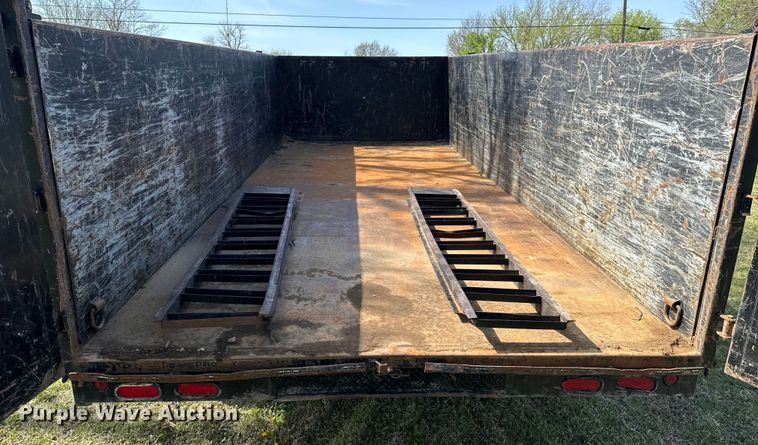 image for item ND9188 2018 Lone Star  dump trailer