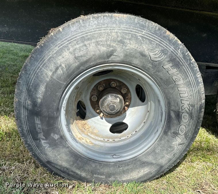 image for item ND9188 2018 Lone Star  dump trailer