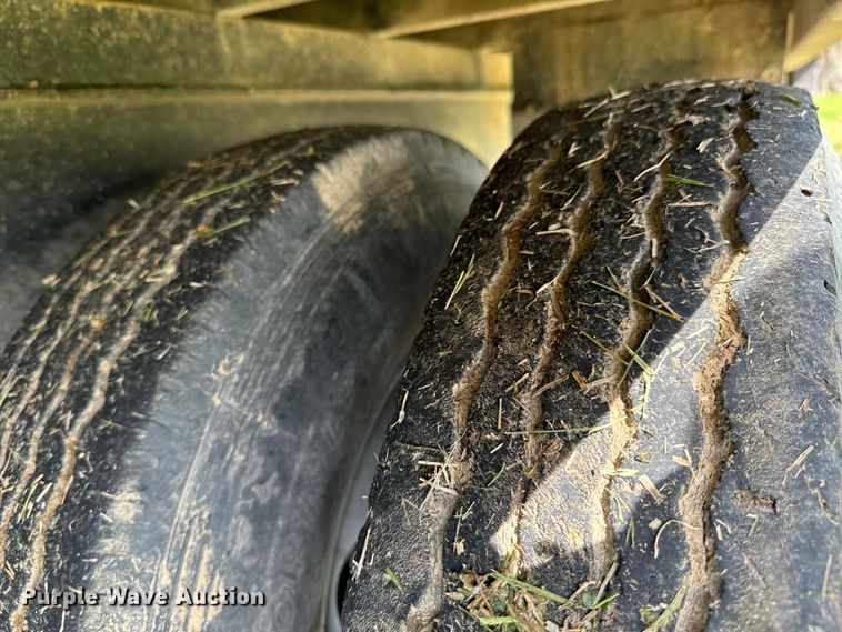 image for item ND9188 2018 Lone Star  dump trailer