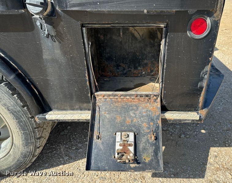 image for item ND9189 2012 Ford F450 Super Duty Lariat Crew Cab utility / service truck