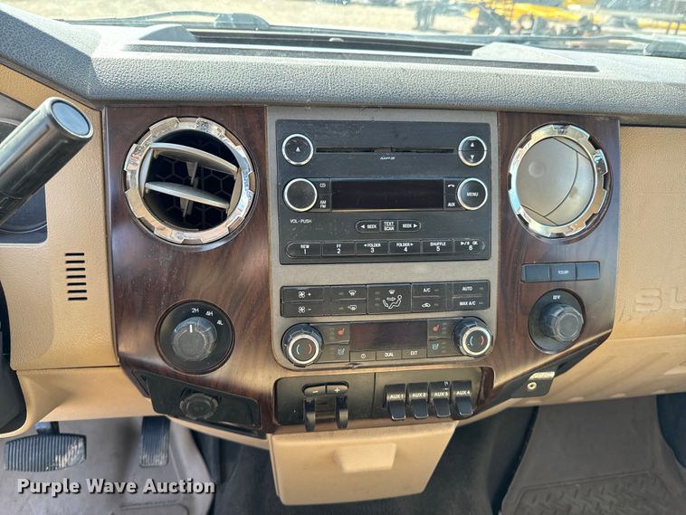 image for item ND9189 2012 Ford F450 Super Duty Lariat Crew Cab utility / service truck