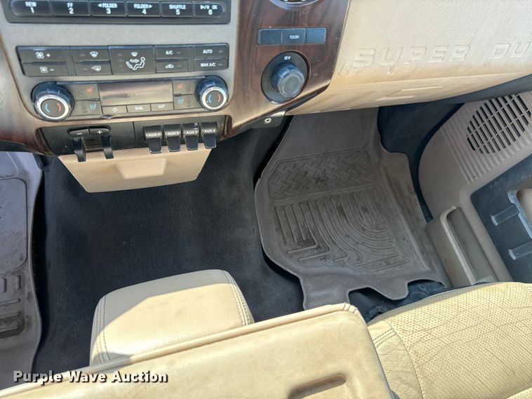 image for item ND9189 2012 Ford F450 Super Duty Lariat Crew Cab utility / service truck