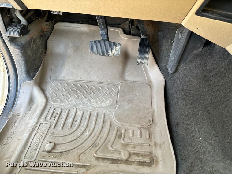 image for item ND9189 2012 Ford F450 Super Duty Lariat Crew Cab utility / service truck