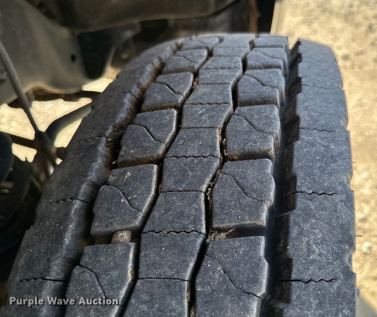 image for item ND9189 2012 Ford F450 Super Duty Lariat Crew Cab utility / service truck