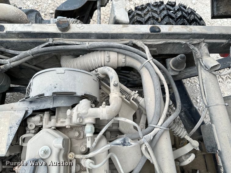 image for item ND9206 2011 Kawasaki Mule 4010 utility vehicle