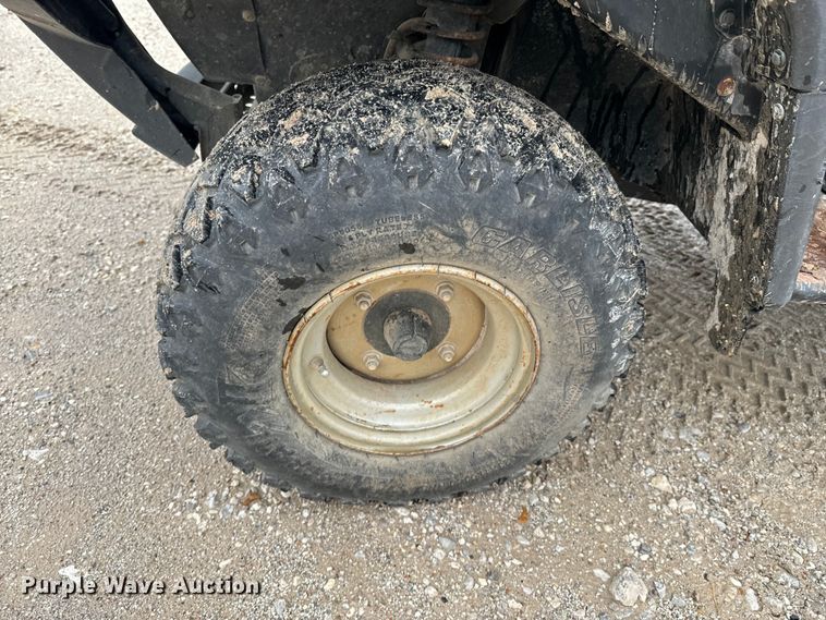 image for item ND9206 2011 Kawasaki Mule 4010 utility vehicle