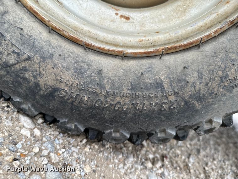 image for item ND9206 2011 Kawasaki Mule 4010 utility vehicle