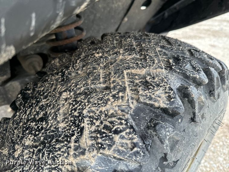 image for item ND9206 2011 Kawasaki Mule 4010 utility vehicle