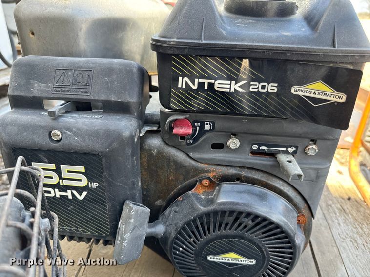 image for item NH9093 Generac  GP1800 generator