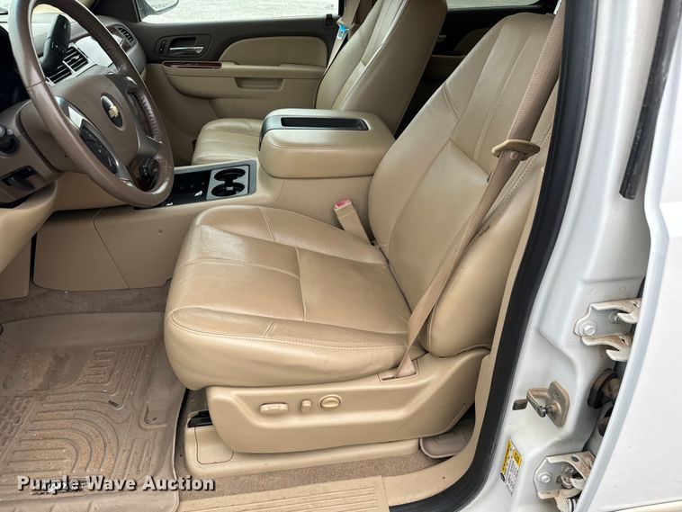 image for item NH9164 2010 Chevrolet  Tahoe LT SUV