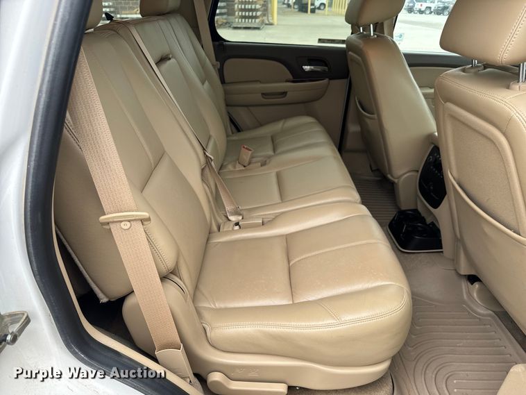 image for item NH9164 2010 Chevrolet  Tahoe LT SUV