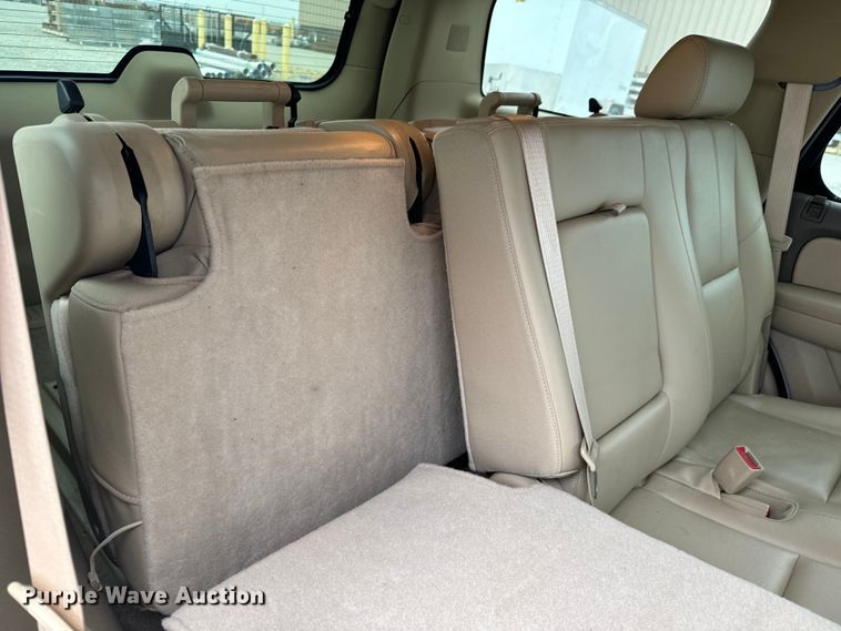 image for item NH9164 2010 Chevrolet  Tahoe LT SUV