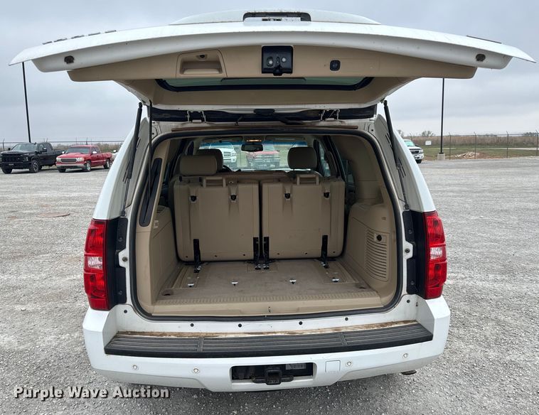 image for item NH9164 2010 Chevrolet  Tahoe LT SUV