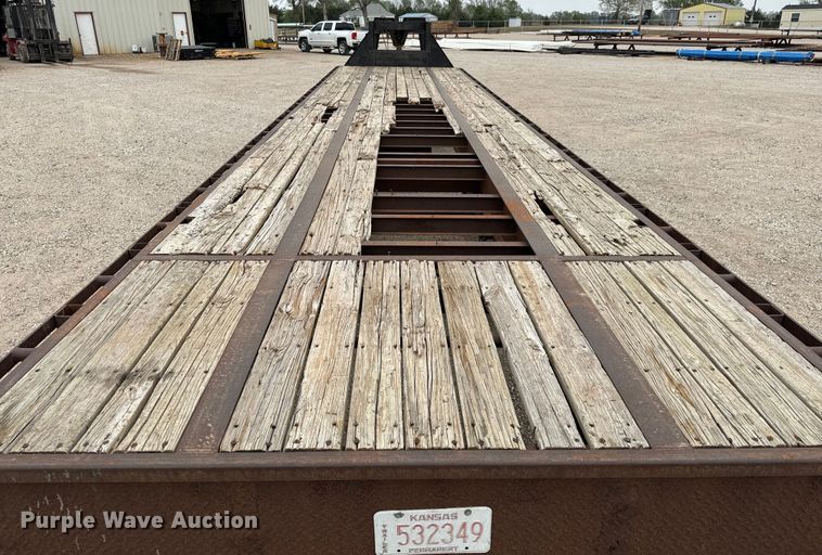 image for item NH9166 1997 Shop built  equipment trailer