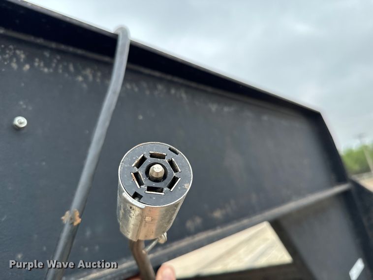 image for item NH9166 1997 Shop built  equipment trailer