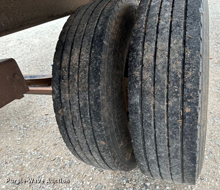 image for item NH9166 1997 Shop built  equipment trailer