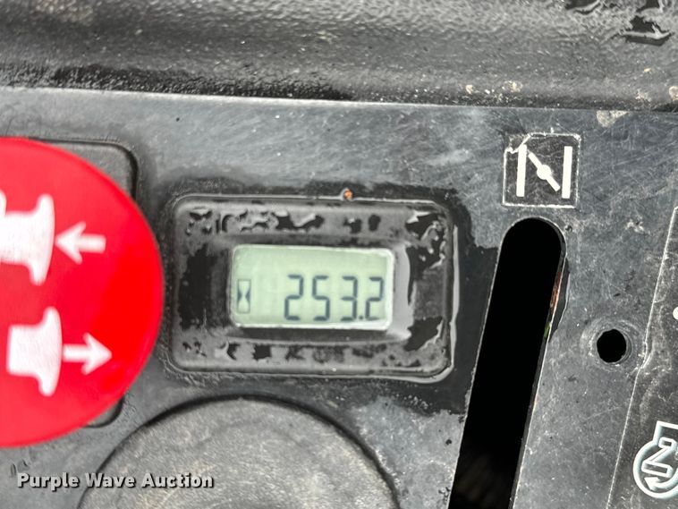 image for item NH9183 Ariens  915167 ZTR lawn mower