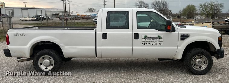 image for item NS9537 2010 Ford F250 Super Duty Crew Cab pickup truck