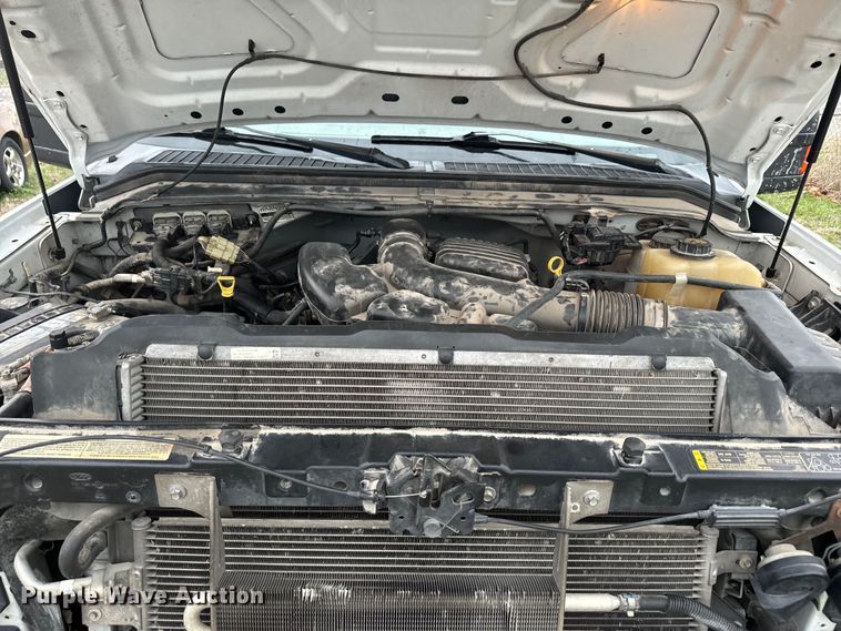 image for item NS9537 2010 Ford F250 Super Duty Crew Cab pickup truck