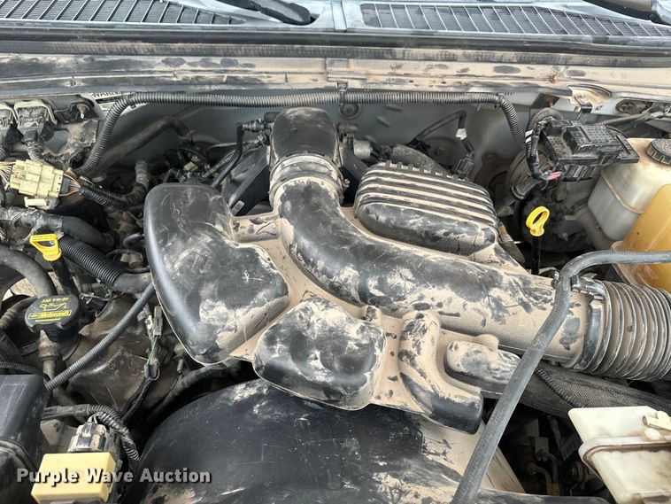 image for item NS9537 2010 Ford F250 Super Duty Crew Cab pickup truck