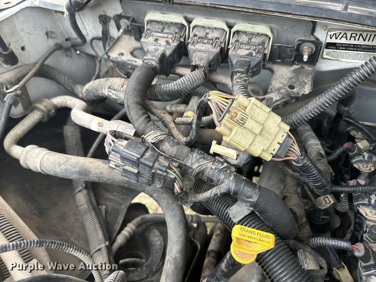 image for item NS9537 2010 Ford F250 Super Duty Crew Cab pickup truck