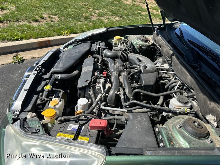 image for item NT9075 2014 Subaru  Outback  SUV