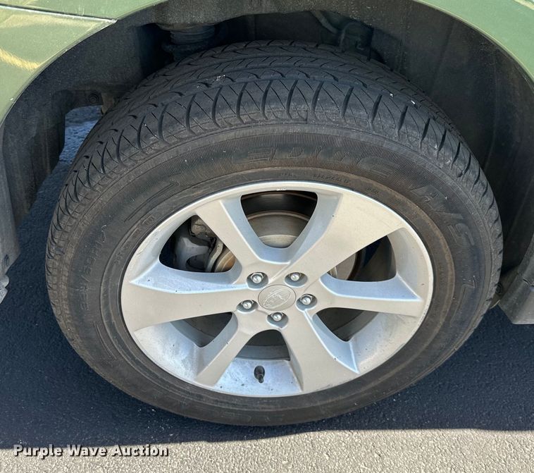 image for item NT9075 2014 Subaru  Outback  SUV