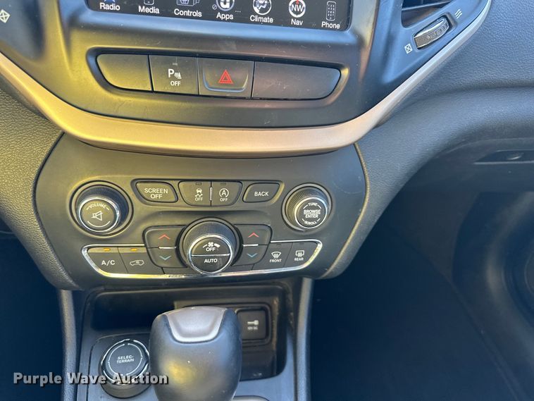 image for item NT9077 2018 Jeep Cherokee  SUV