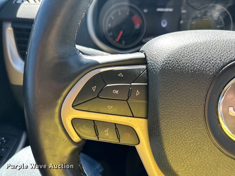 image for item NT9077 2018 Jeep Cherokee  SUV