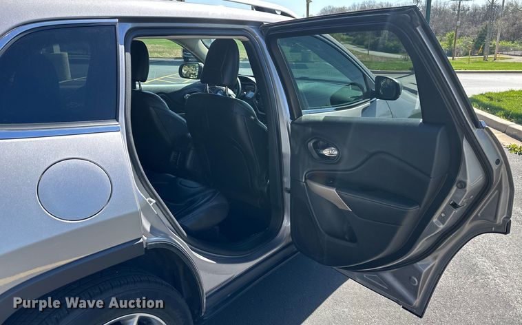 image for item NT9077 2018 Jeep Cherokee  SUV