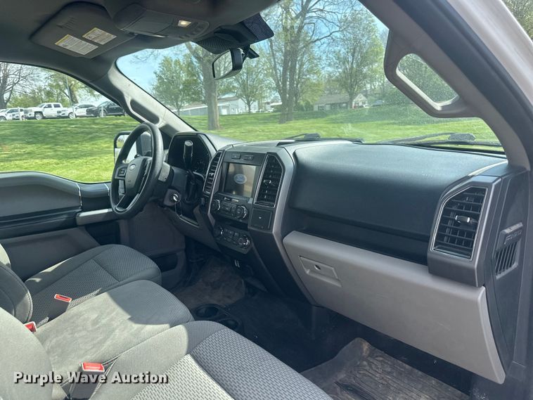 image for item NT9082 2020 Ford F150 SuperCab pickup truck