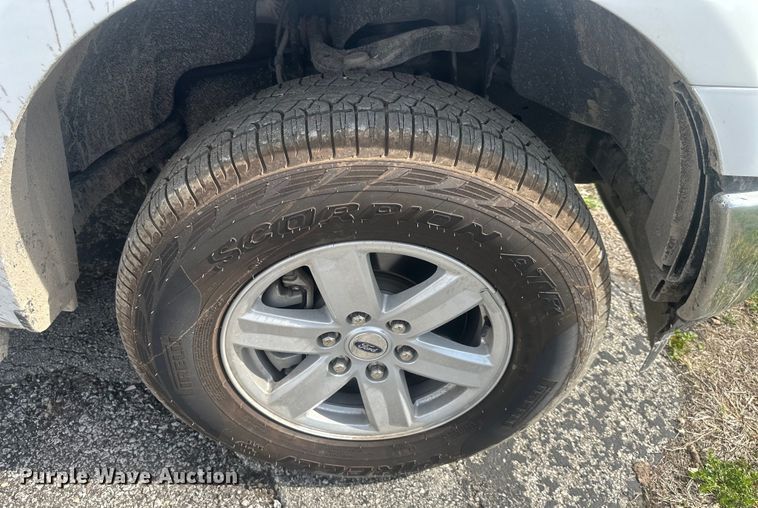 image for item NT9082 2020 Ford F150 SuperCab pickup truck