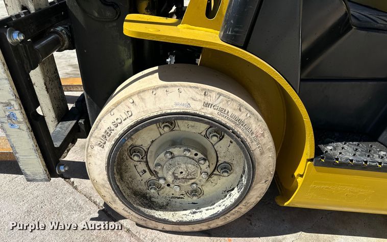 image for item NT9090 Yale GLC050VX forklift