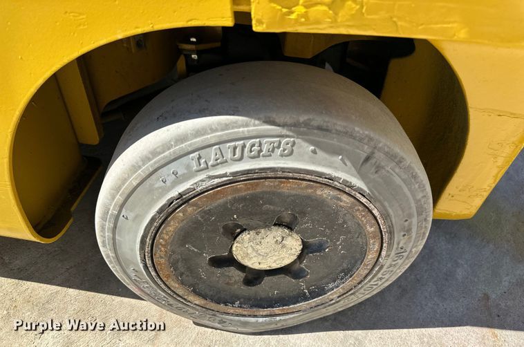 image for item NT9090 Yale GLC050VX forklift