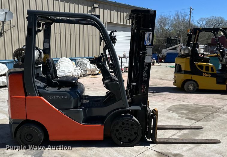 image for item NT9091 2014 Toyota 8FGCU25 forklift