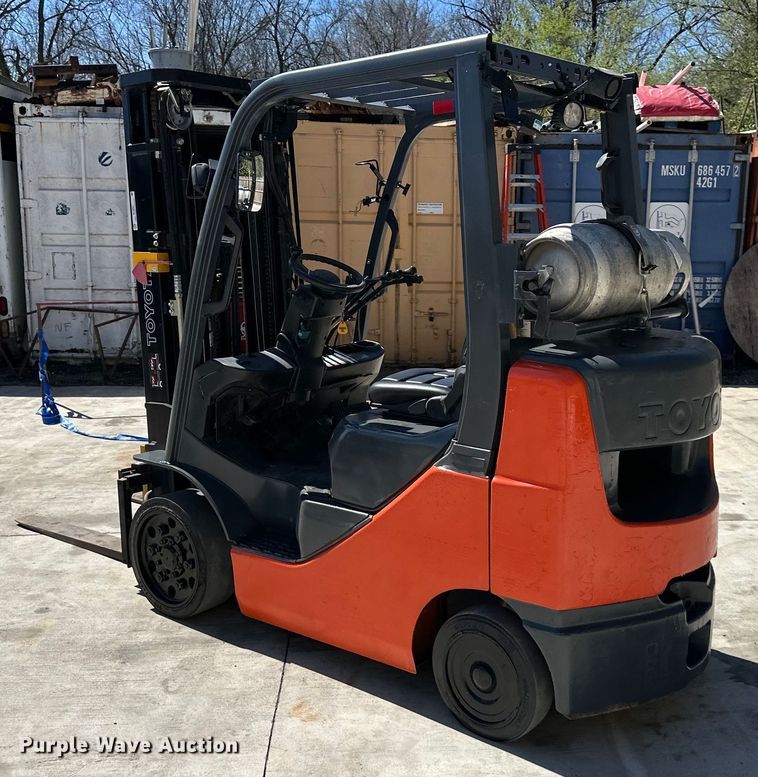 image for item NT9091 2014 Toyota 8FGCU25 forklift