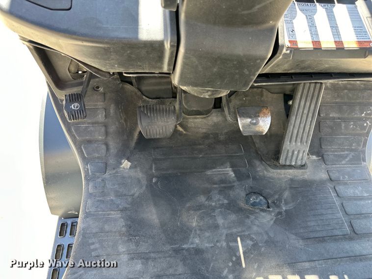 image for item NT9091 2014 Toyota 8FGCU25 forklift